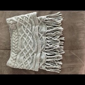 Bcbg Wool knit circle-neck scarf